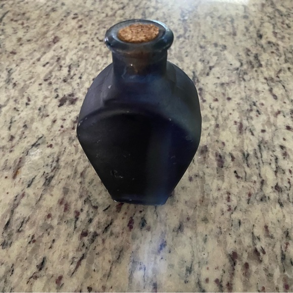 Apothecary Halloween decorations glass bottles spooky potion bottles decor - Picture 10 of 14